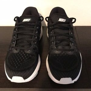 Nike zoom vomero size 8